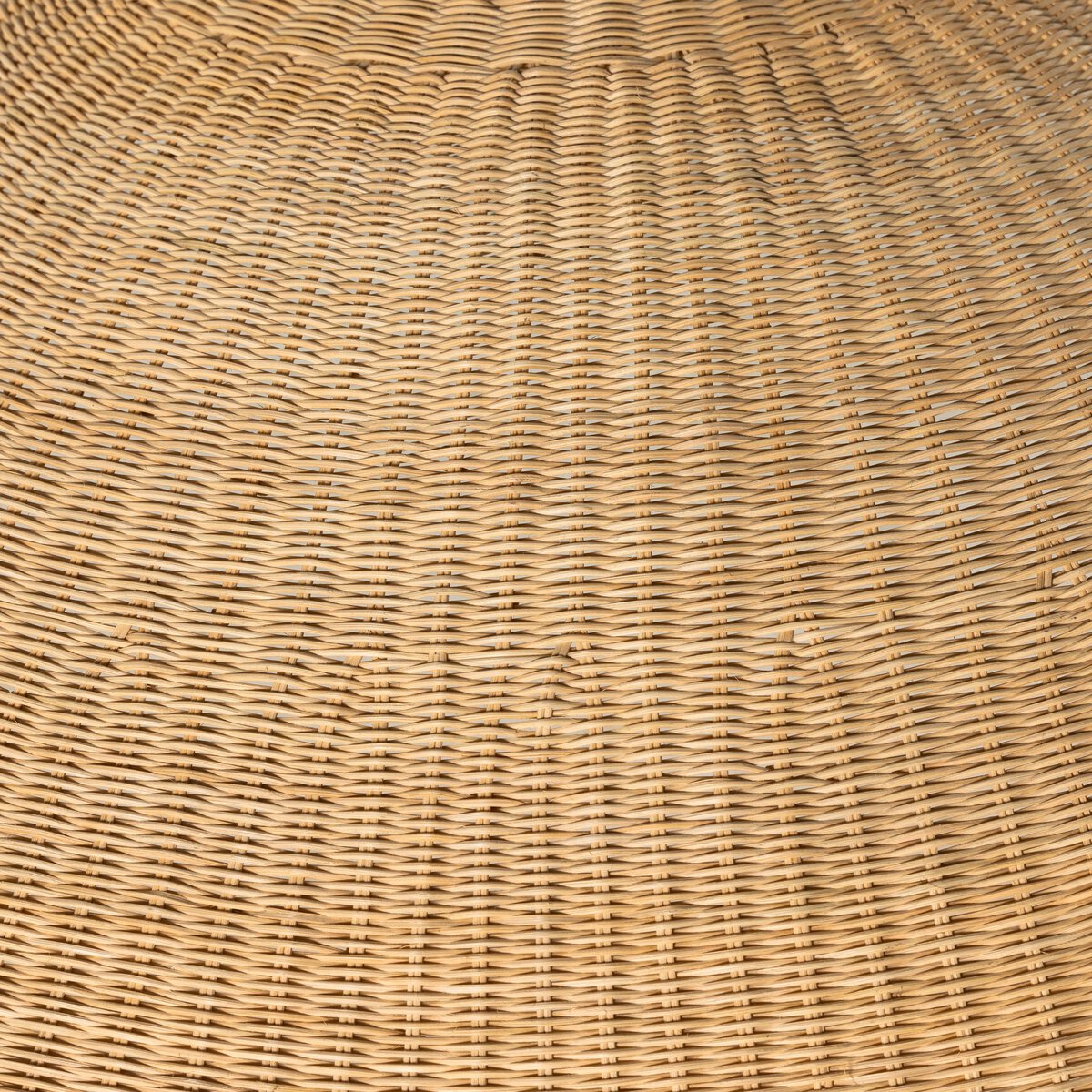 OVERSCALE WOVEN RATTAN PENDANT