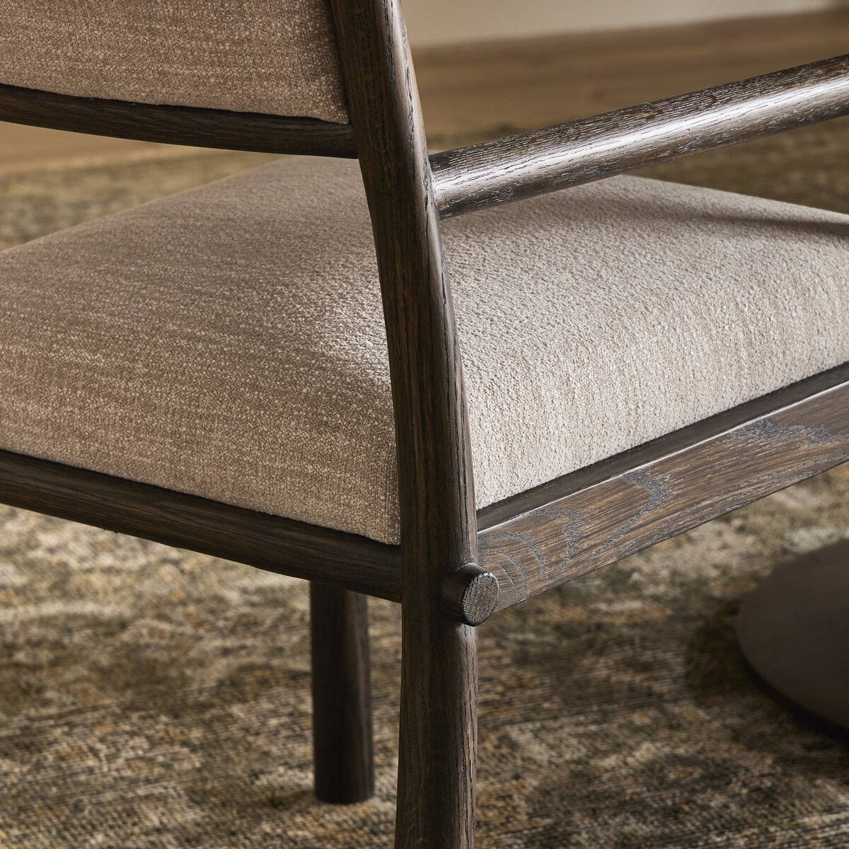 AKIRO DINING ARMCHAIR