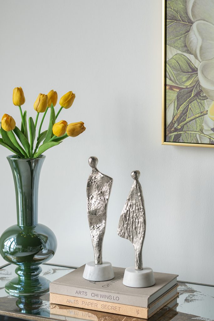 FIGURINE ON MARBLE STAND, SILVER