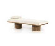 JAKOBI CHAISE-THAMES CREAM