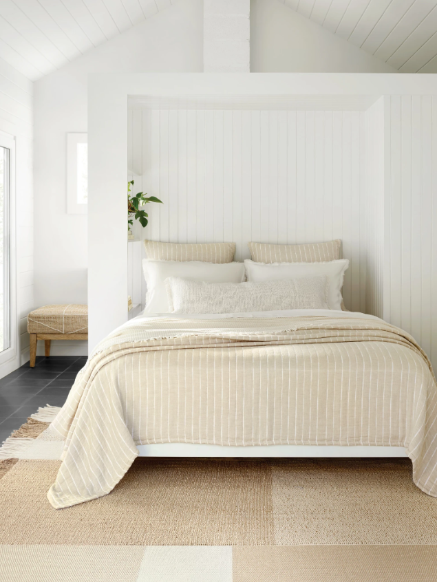 MARINO NATURAL / IVORY MATELASSE COVERLET